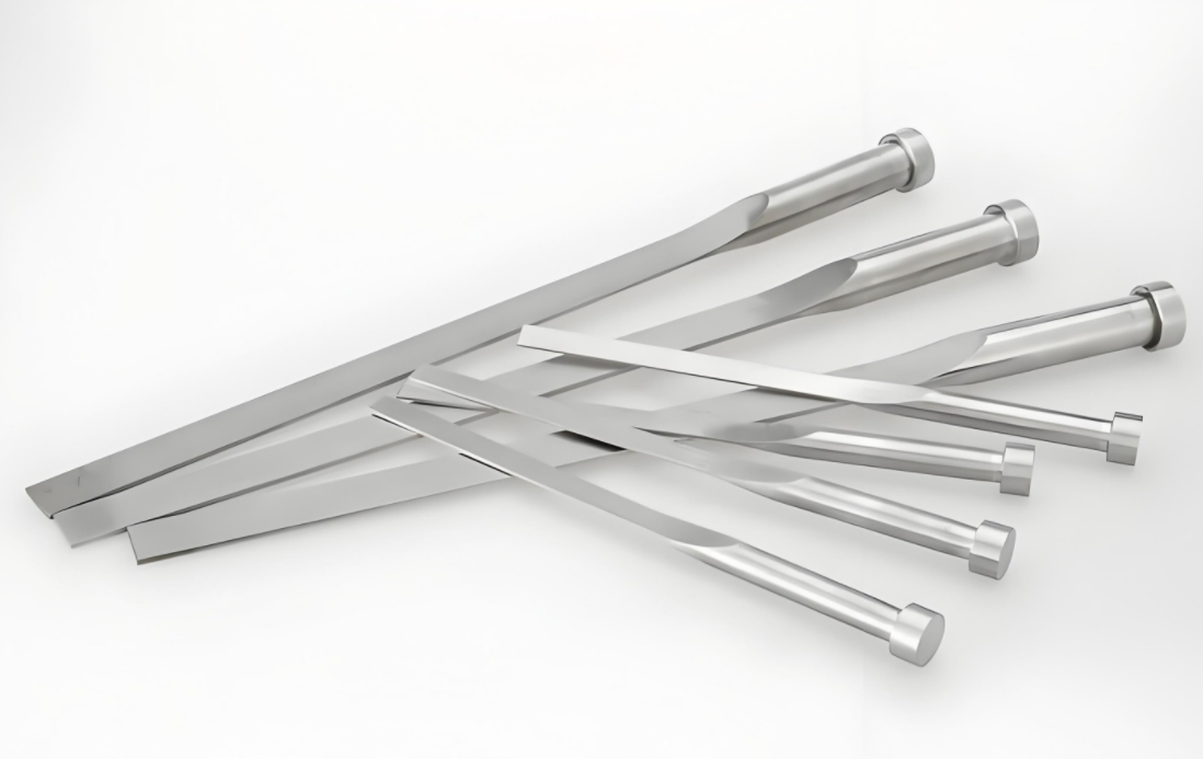 塑料模具設計中扁頂針的設計